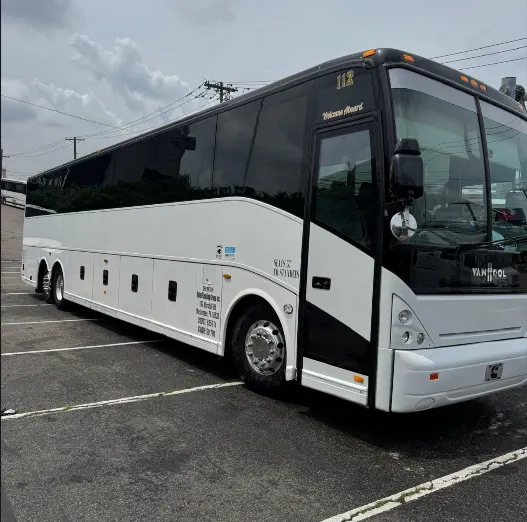 56-Passenger Luxury Motorcoach